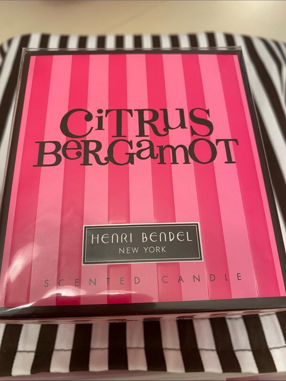 NIB Henri Bendel Citrus Bergamot Candle